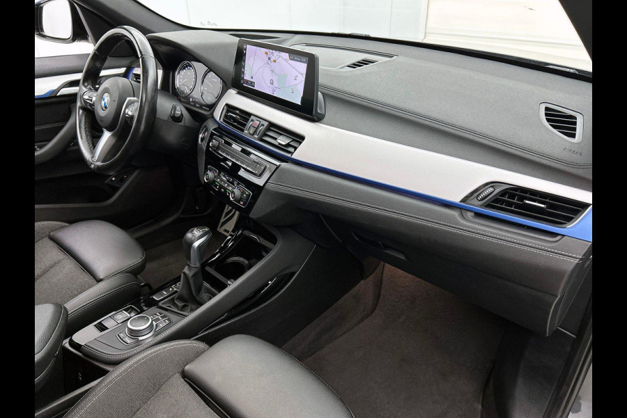 BMW X1 xDrive25e Exe.Ed. 221PK PLUG-In M Sport AD-CRUISE | CAMERA | PANORAMADAK