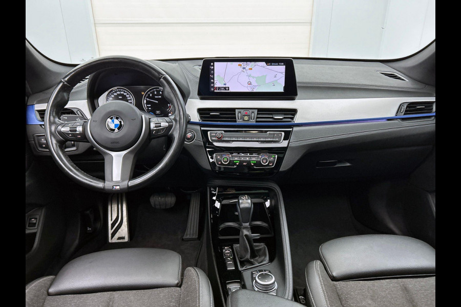BMW X1 xDrive25e Exe.Ed. 221PK PLUG-In M Sport AD-CRUISE | CAMERA | PANORAMADAK