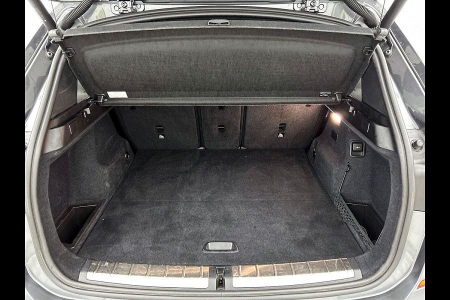 BMW X1 xDrive25e Exe.Ed. 221PK PLUG-In M Sport AD-CRUISE | CAMERA | PANORAMADAK