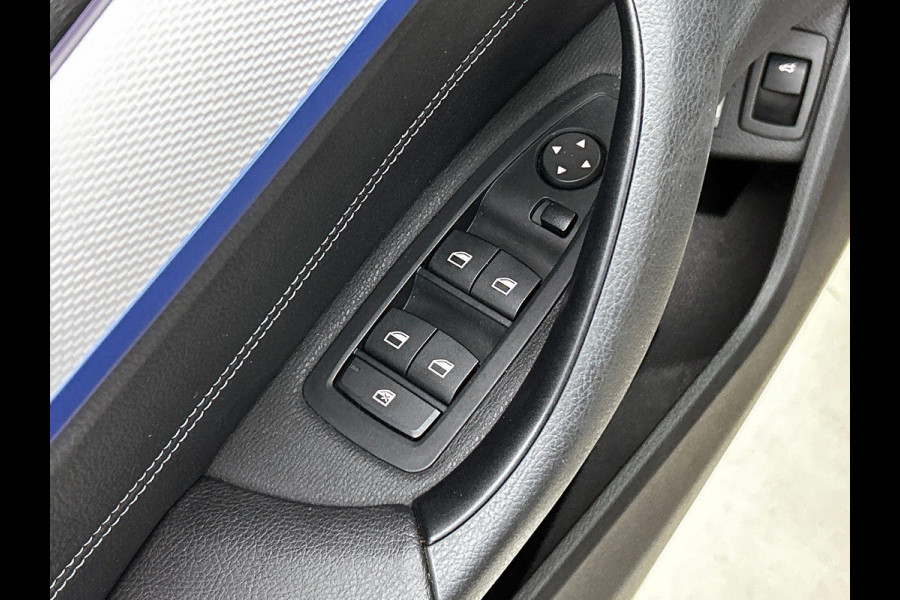 BMW X1 xDrive25e Exe.Ed. 221PK PLUG-In M Sport AD-CRUISE | CAMERA | PANORAMADAK