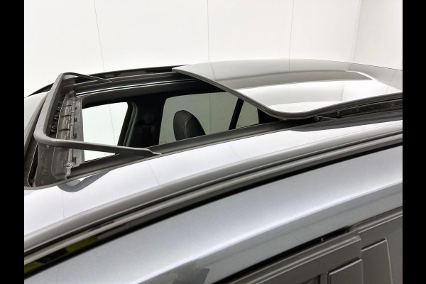 BMW X1 xDrive25e Exe.Ed. 221PK PLUG-In M Sport AD-CRUISE | CAMERA | PANORAMADAK