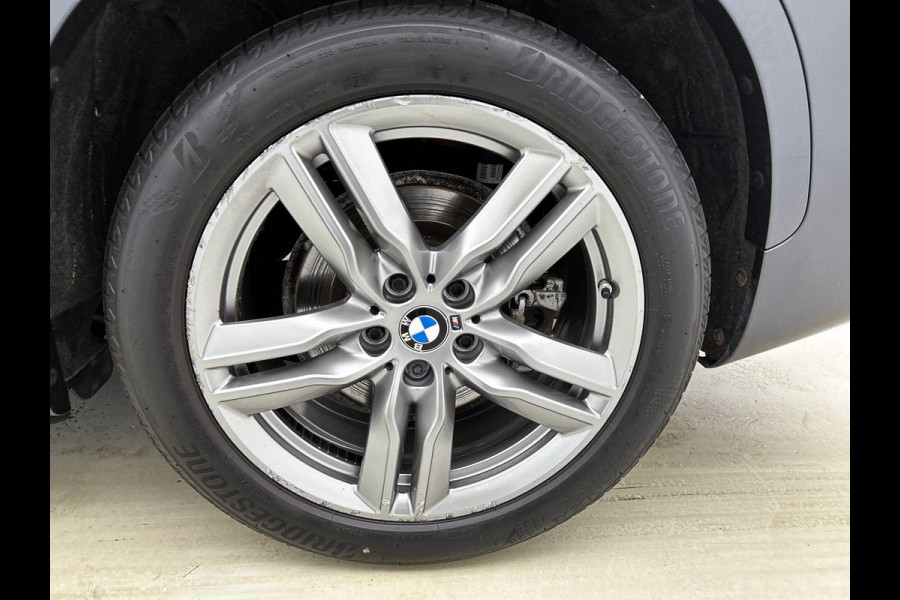 BMW X1 xDrive25e Exe.Ed. 221PK PLUG-In M Sport AD-CRUISE | CAMERA | PANORAMADAK