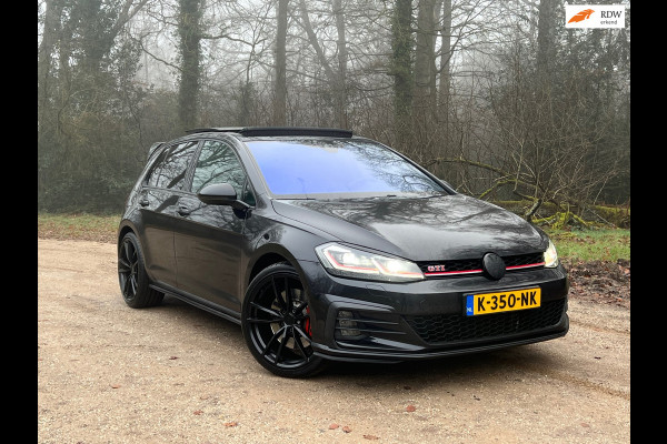 Volkswagen Golf 2.0 TSI GTI Performance | Pano | Kleppensyteem | Sfeerverlichting | Keyless |