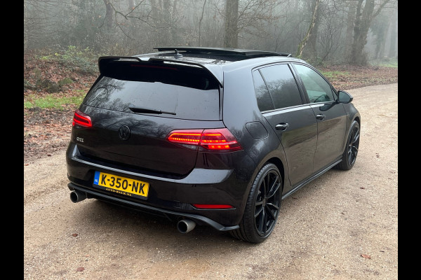 Volkswagen Golf 2.0 TSI GTI Performance | Pano | Kleppensyteem | Sfeerverlichting | Keyless |