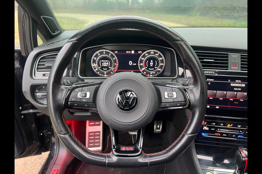 Volkswagen Golf 2.0 TSI GTI Performance | Pano | Kleppensyteem | Sfeerverlichting | Keyless |