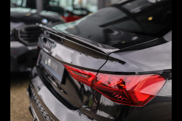 Audi RS 3 Limousine 2.5 TFSI A3 quattro | CT Carbon | RS-Dynamic | Matrix | Keyless | B&O | Leder | Camera