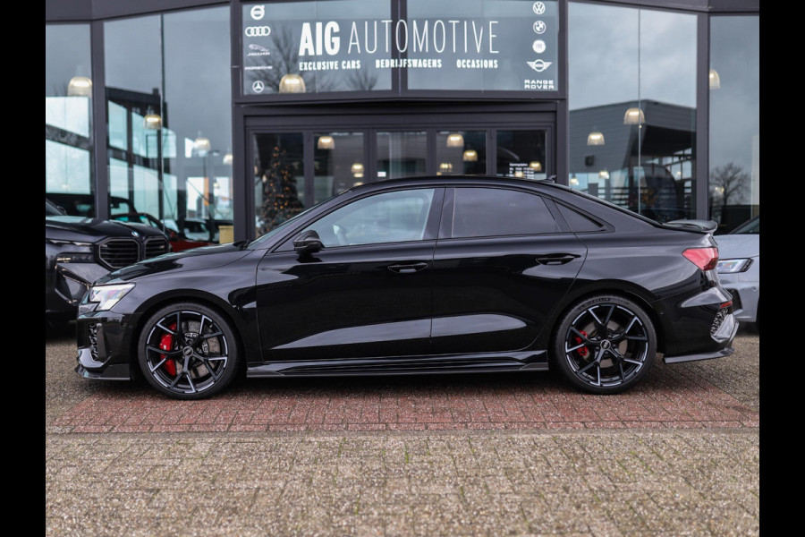 Audi RS 3 Limousine 2.5 TFSI A3 quattro | CT Carbon | RS-Dynamic | Matrix | Keyless | B&O | Leder | Camera