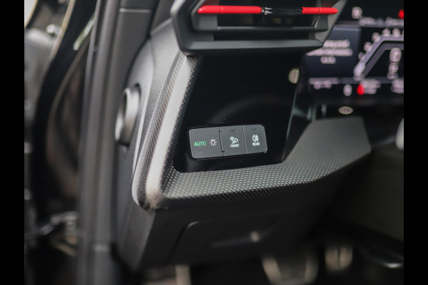 Audi RS 3 Limousine 2.5 TFSI A3 quattro | CT Carbon | RS-Dynamic | Matrix | Keyless | B&O | Leder | Camera