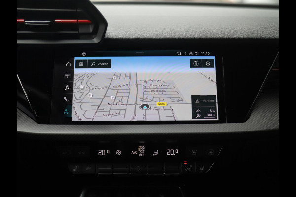 Audi RS 3 Limousine 2.5 TFSI A3 quattro | CT Carbon | RS-Dynamic | Matrix | Keyless | B&O | Leder | Camera