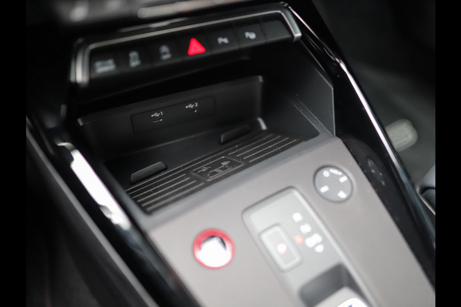 Audi RS 3 Limousine 2.5 TFSI A3 quattro | CT Carbon | RS-Dynamic | Matrix | Keyless | B&O | Leder | Camera