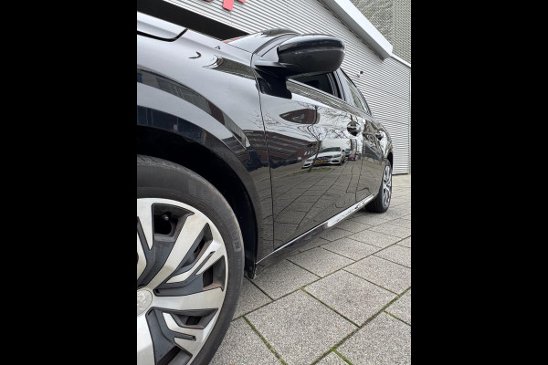 Peugeot 208 1.2 PureTech Active Pack 53.000 KM - Navigatie / Apple CarPlay I Airco I LED I Veiligheid pakket I Dealer onderhouden