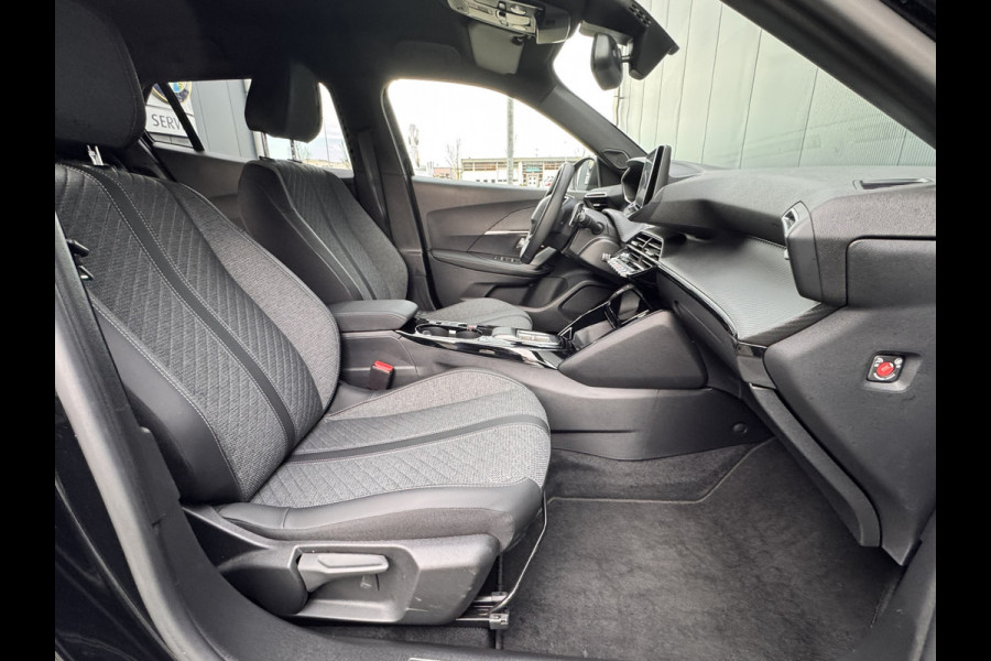 Peugeot 2008 1.2 PureTech 130 Allure | Automaat | Apple Carplay/Android auto | Navigatie pack | Camera voor + achter