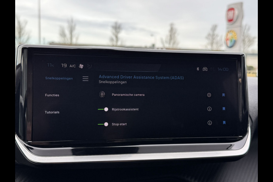 Peugeot 2008 1.2 PureTech 130 Allure | Automaat | Apple Carplay/Android auto | Navigatie pack | Camera voor + achter