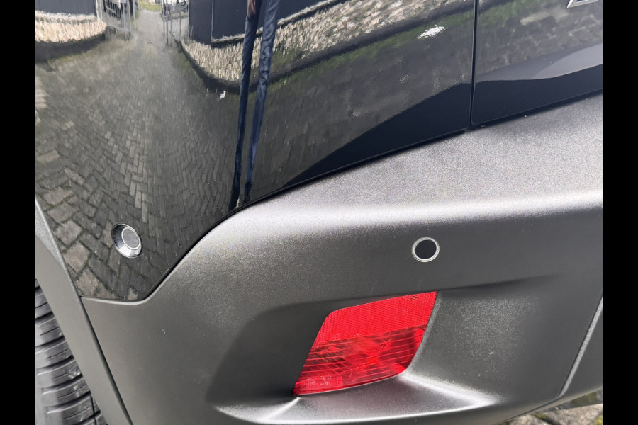 Peugeot 2008 1.2 PureTech 130 Allure | Automaat | Apple Carplay/Android auto | Navigatie pack | Camera voor + achter