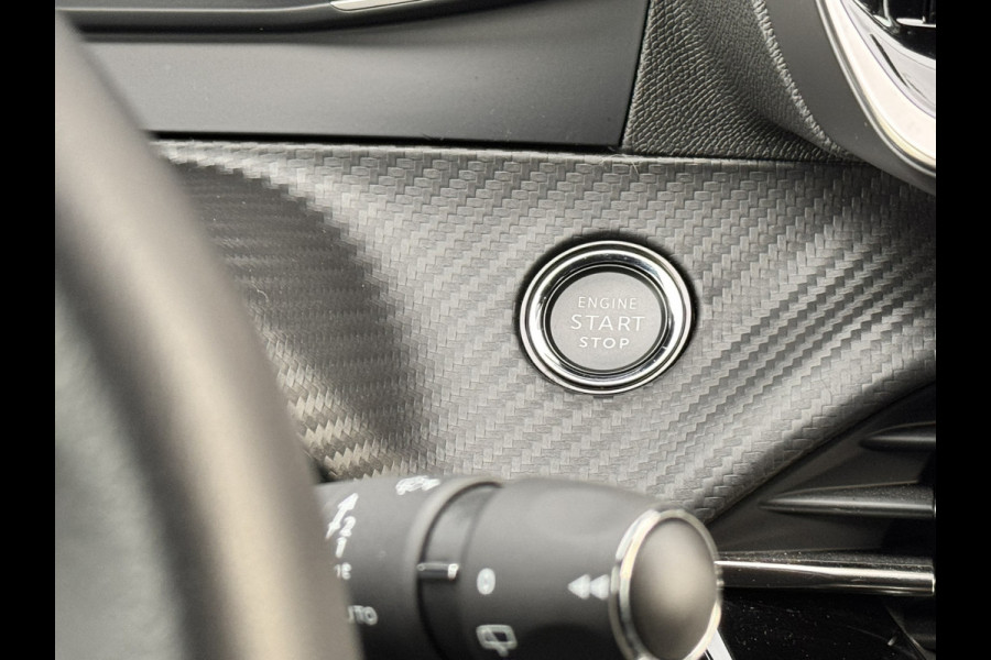 Peugeot 2008 1.2 PureTech 130 Allure | Automaat | Apple Carplay/Android auto | Navigatie pack | Camera voor + achter