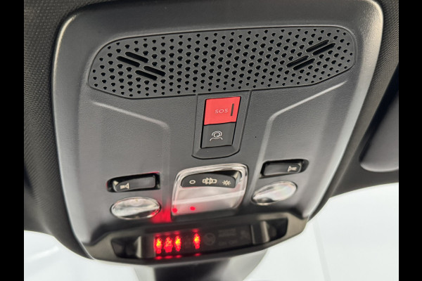 Peugeot 2008 1.2 PureTech 130 Allure | Automaat | Apple Carplay/Android auto | Navigatie pack | Camera voor + achter