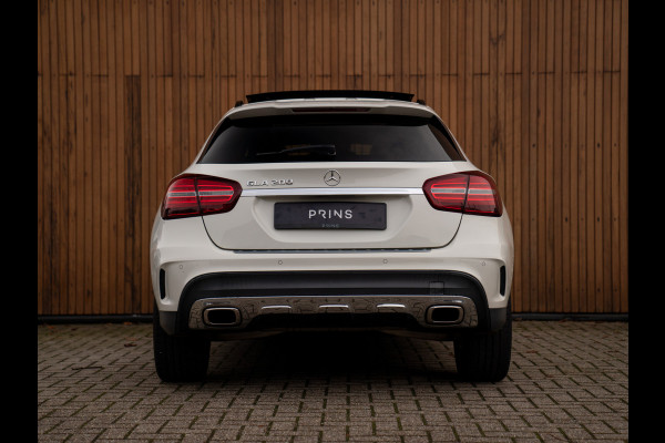 Mercedes-Benz GLA 200 Business | AMG Pakket | Pano-dak | Sportstoelen | Harman/Kardon