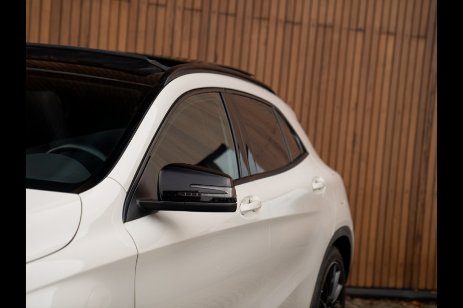 Mercedes-Benz GLA 200 Business | AMG Pakket | Pano-dak | Sportstoelen | Harman/Kardon