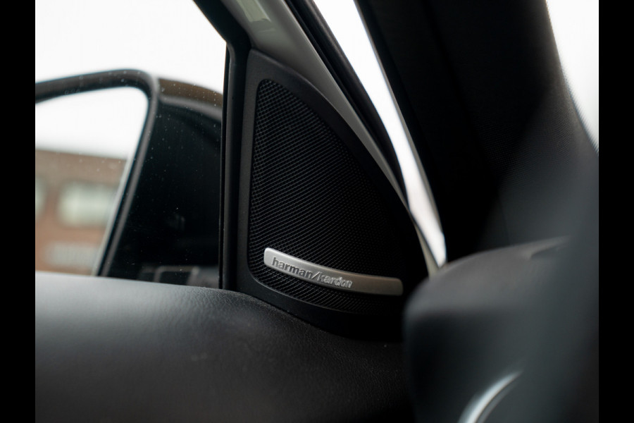 Mercedes-Benz GLA 200 Business | AMG Pakket | Pano-dak | Sportstoelen | Harman/Kardon