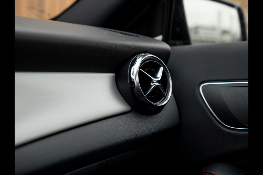 Mercedes-Benz GLA 200 Business | AMG Pakket | Pano-dak | Sportstoelen | Harman/Kardon