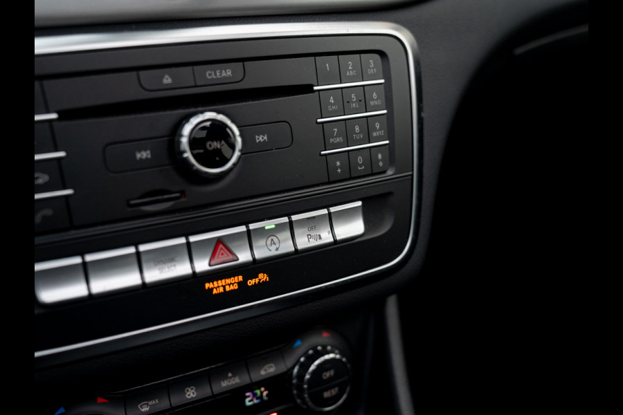 Mercedes-Benz GLA 200 Business | AMG Pakket | Pano-dak | Sportstoelen | Harman/Kardon