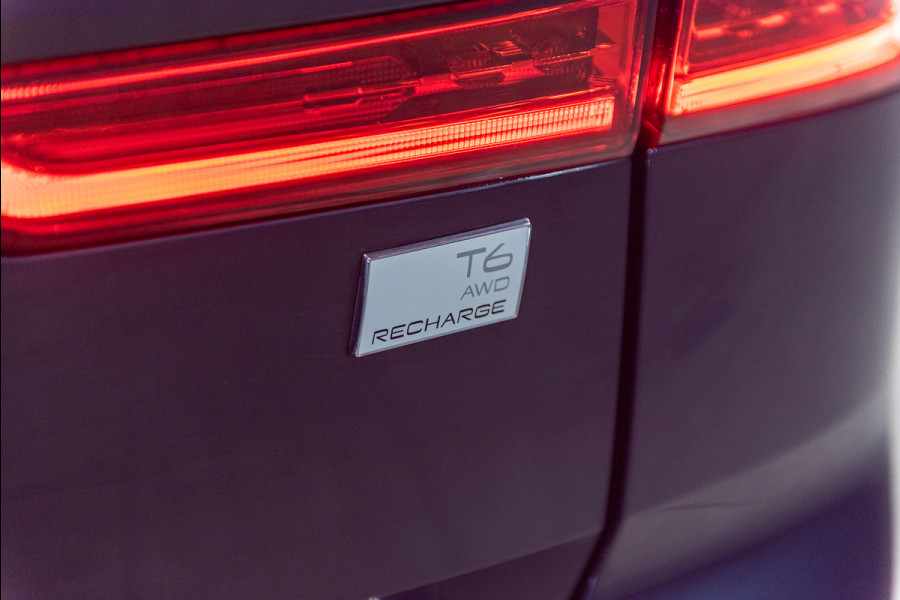 Volvo XC60 T6 Aut. Inscription Cruise Control Navigatie 340pk