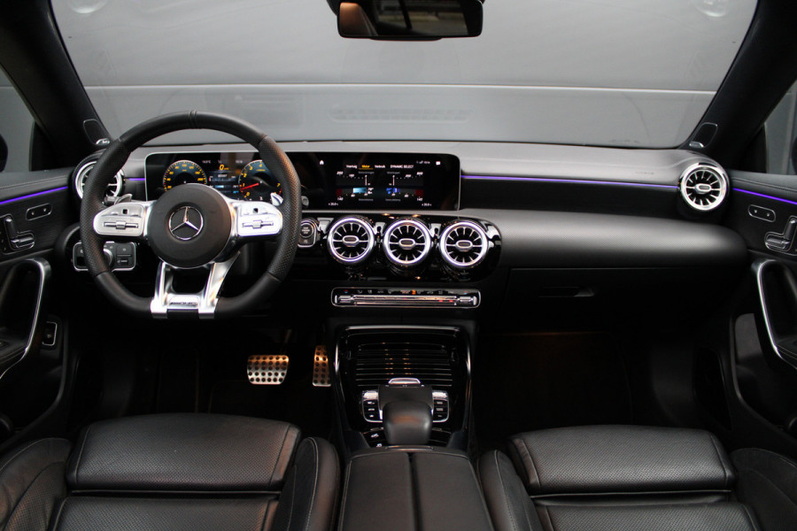 Mercedes-Benz CLA-Klasse Shooting Brake AMG 35 4MATIC Premium Plus | FULL OPTION! | SCHAALSTOELEN | STOELKOELING | PANO | HUD | BURMESTER | KEYLESS | 360 |
