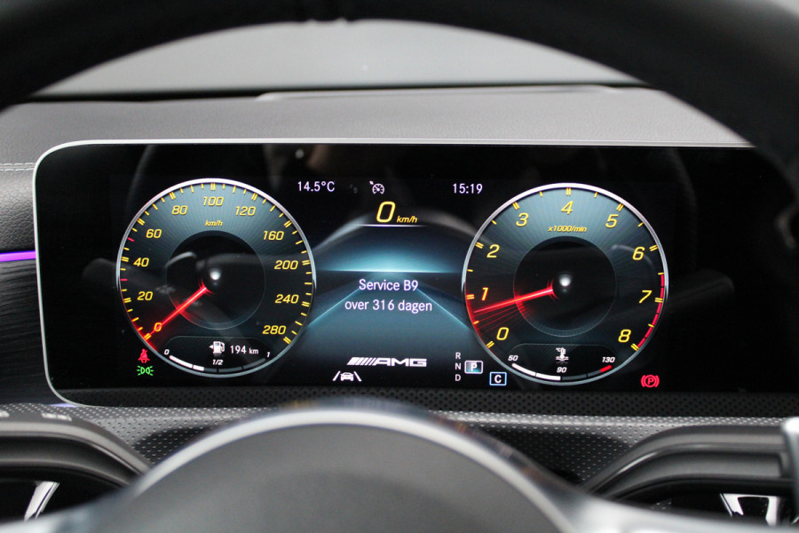 Mercedes-Benz CLA-Klasse Shooting Brake AMG 35 4MATIC Premium Plus | FULL OPTION! | SCHAALSTOELEN | STOELKOELING | PANO | HUD | BURMESTER | KEYLESS | 360 |