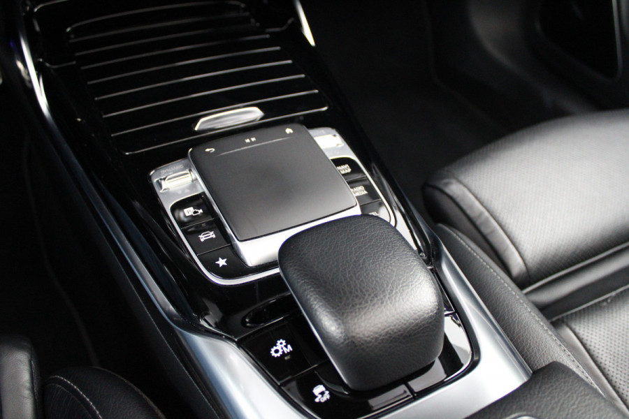 Mercedes-Benz CLA-Klasse Shooting Brake AMG 35 4MATIC Premium Plus | FULL OPTION! | SCHAALSTOELEN | STOELKOELING | PANO | HUD | BURMESTER | KEYLESS | 360 |