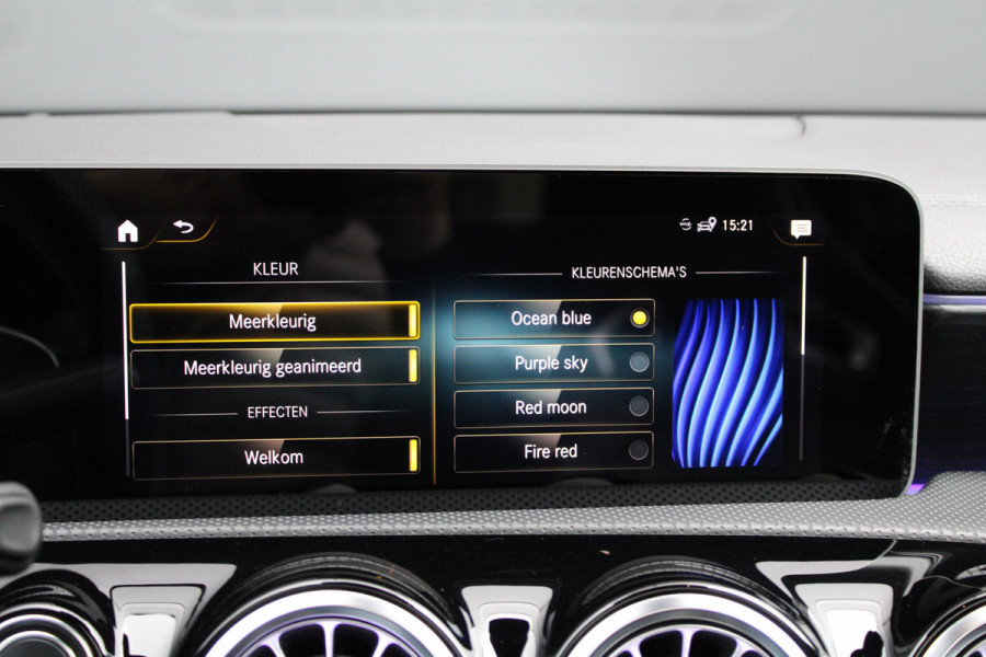 Mercedes-Benz CLA-Klasse Shooting Brake AMG 35 4MATIC Premium Plus | FULL OPTION! | SCHAALSTOELEN | STOELKOELING | PANO | HUD | BURMESTER | KEYLESS | 360 |