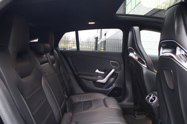 Mercedes-Benz CLA-Klasse Shooting Brake AMG 35 4MATIC Premium Plus | FULL OPTION! | SCHAALSTOELEN | STOELKOELING | PANO | HUD | BURMESTER | KEYLESS | 360 |