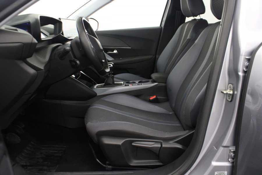 Peugeot 2008 1.2 PureTech Allure |Navi|Camera|