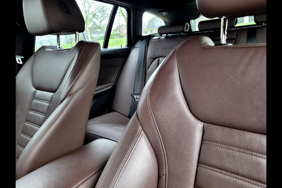 BMW 3 Serie Touring 320e Laser, Mokka Sport-leder, Stuurverw. Luxury Line (1e eig. NL NAP)