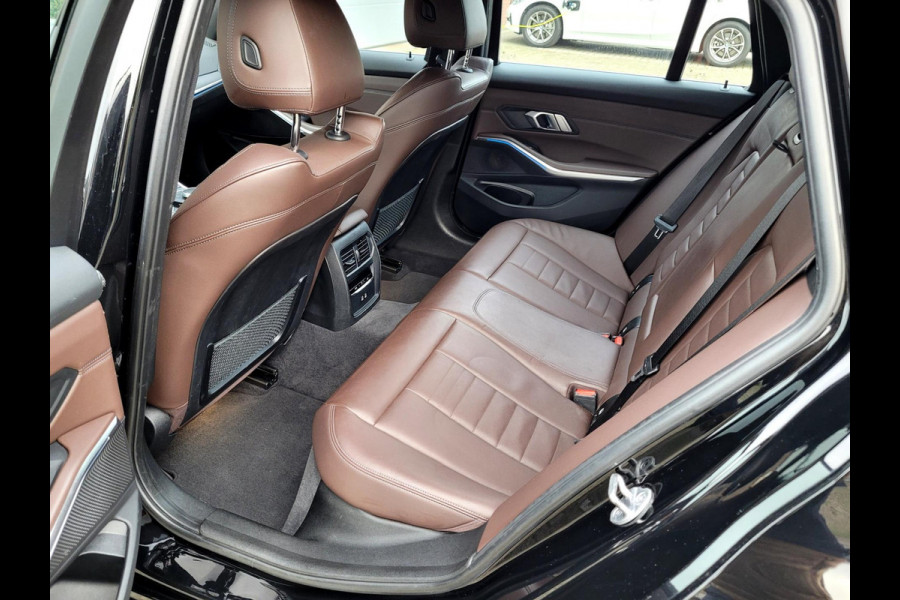 BMW 3 Serie Touring 320e Laser, Mokka Sport-leder, Stuurverw. Luxury Line (1e eig. NL NAP)