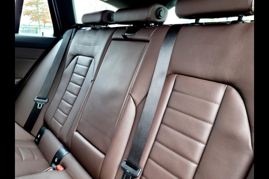 BMW 3 Serie Touring 320e Laser, Mokka Sport-leder, Stuurverw. Luxury Line (1e eig. NL NAP)