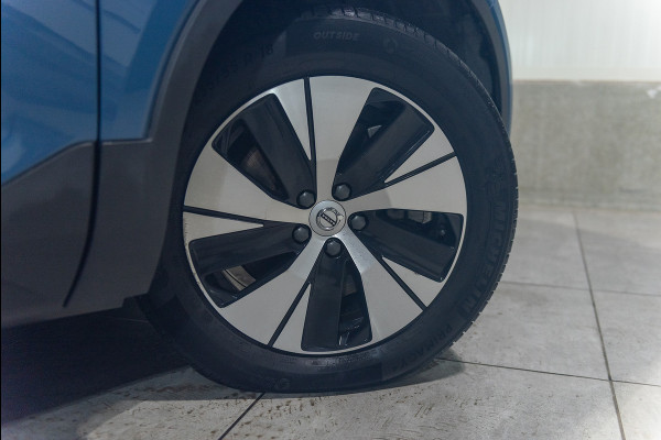 Volvo XC40 T5 Aut. Plug-in Hybrid Plus Bright Stoelverwarming Leder 262pk