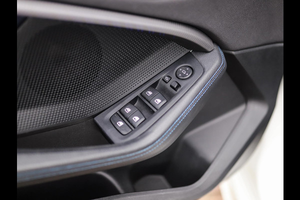 BMW 1-serie 118i High Executive | M-Sport | PDC | LED | Cruise Control