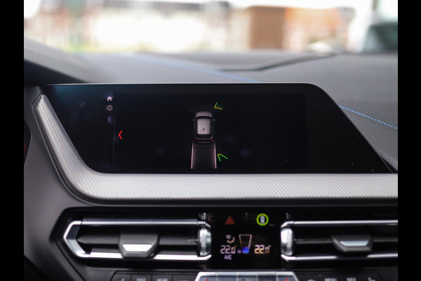 BMW 1-serie 118i High Executive | M-Sport | PDC | LED | Cruise Control