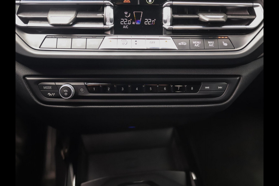 BMW 1-serie 118i High Executive | M-Sport | PDC | LED | Cruise Control