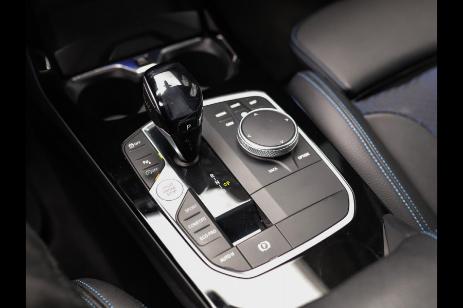 BMW 1-serie 118i High Executive | M-Sport | PDC | LED | Cruise Control