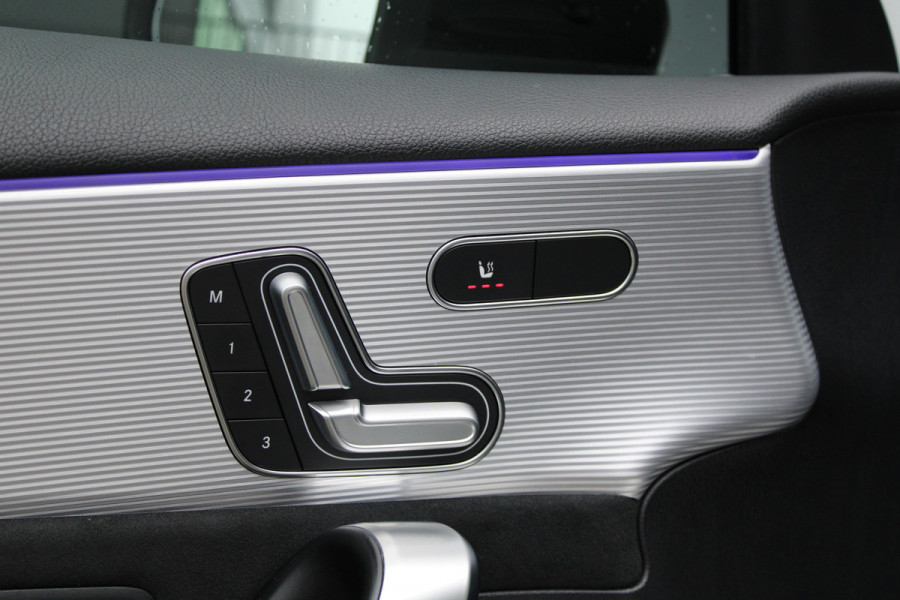 Mercedes-Benz A-Klasse AMG 35 4MATIC Edition 1 | FULL OPTION! | SCHAALSTOELEN | PANO | BURMESTER | STERRENHEMEL | HUD | MEMORY | 360 |