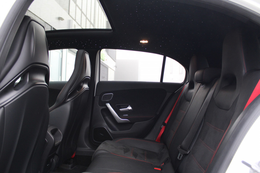 Mercedes-Benz A-Klasse AMG 35 4MATIC Edition 1 | FULL OPTION! | SCHAALSTOELEN | PANO | BURMESTER | STERRENHEMEL | HUD | MEMORY | 360 |