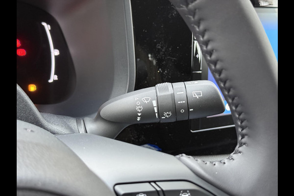 Toyota Aygo X 1.5 Hybrid Play | Celestite grey, Apple CarPlay/Android Auto, Parkeercamera, Adaptive cruise control