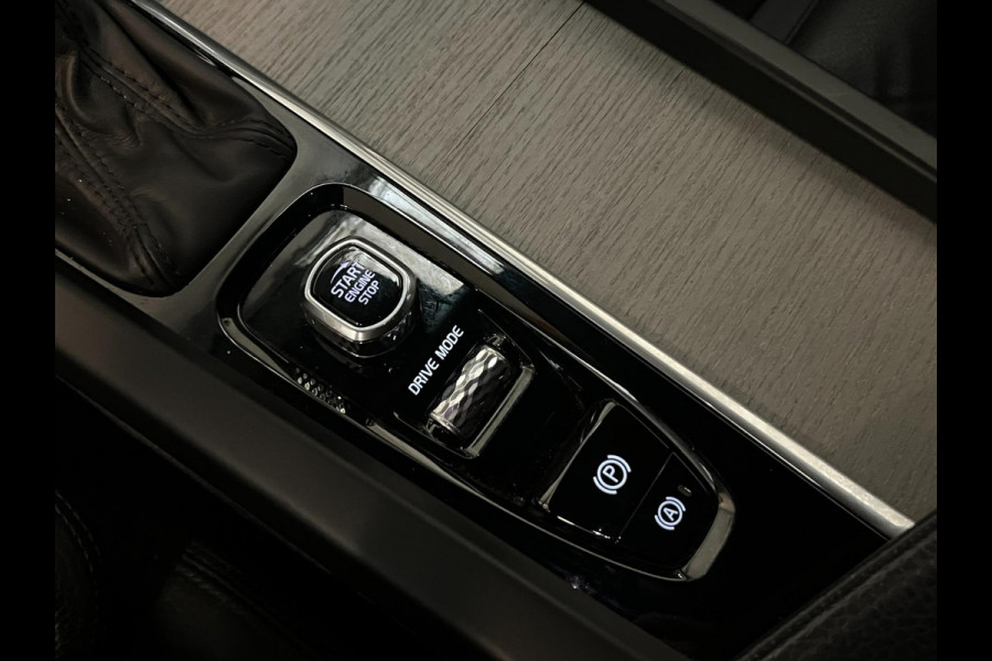 Volvo V60 2.0 T5 Inscription / NL-auto / B&W / Memory / Trekhaak