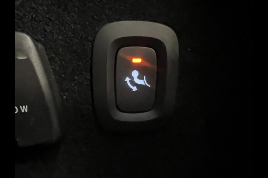 Volvo V60 2.0 T5 Inscription / NL-auto / B&W / Memory / Trekhaak