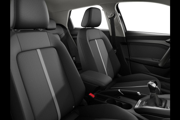 Audi A1 Sportback Advanced edition 25 TFSI 95 pk | Parkeerhulp plus | Automatische airco | Apple carplay | Dak in contrast kleur |