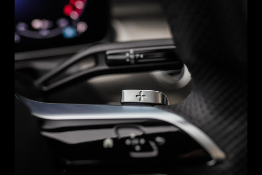 Mercedes-Benz C-Klasse 300 e AMG Line | Leder | Camera | Stoelverw. | Pano