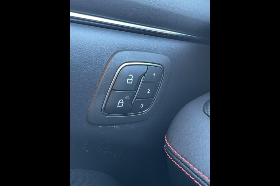 Ford Mustang Mach-E Extended AWD 98 kWh 337pk  | Adaptieve Cruise  | Trekhaak | Bang&Olufsen | 360 graden camera | Memory Seats