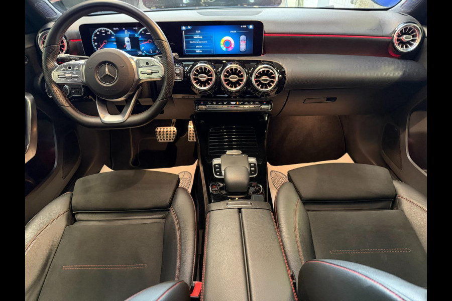 Mercedes-Benz A-Klasse 180 AMG Line