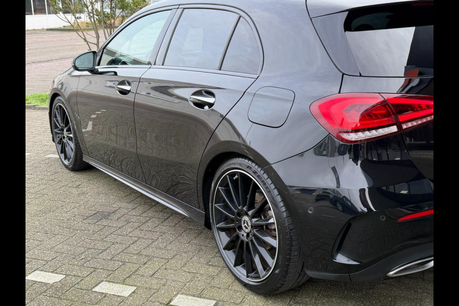 Mercedes-Benz A-Klasse 180 AMG Line
